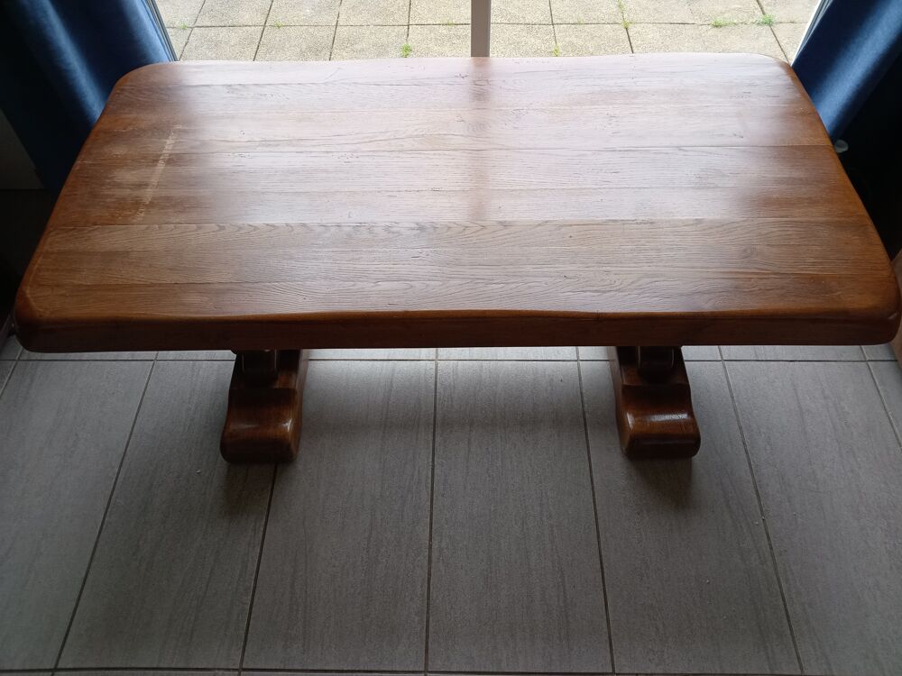 table basse monast&egrave;re Meubles