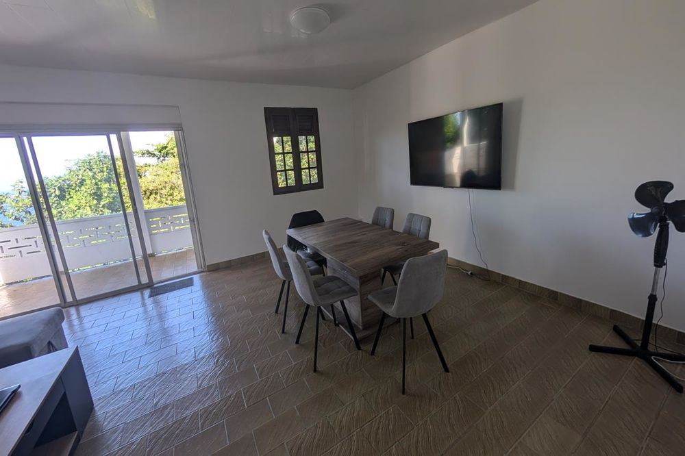 vente Maison - 10 pièce(s) - 297 m² Le Marigot (97225)