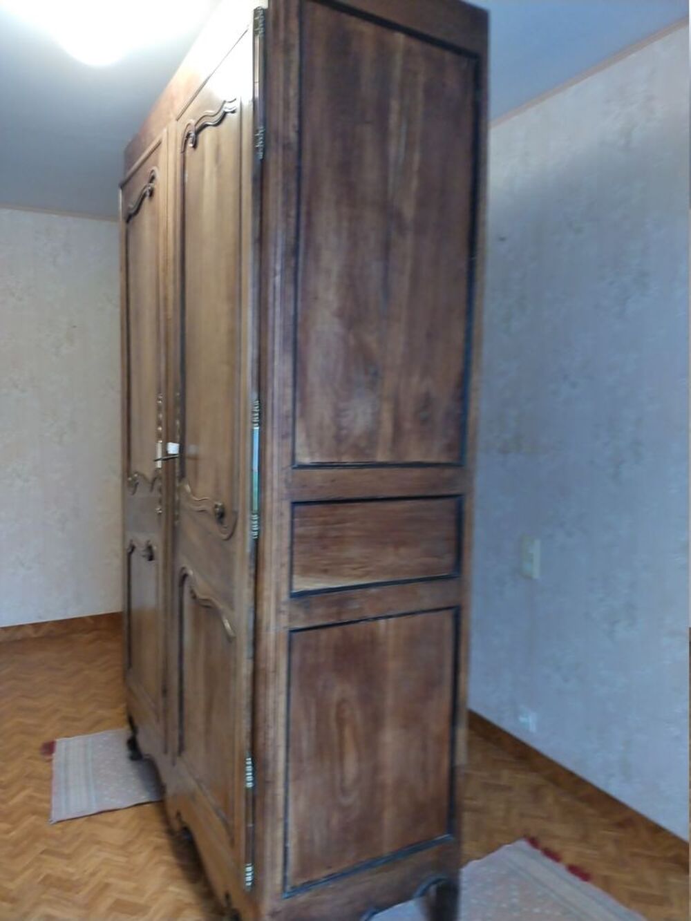 Armoire ancienne Vend&eacute;enne Meubles