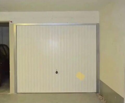  Parking / Garage � louer 12 m�