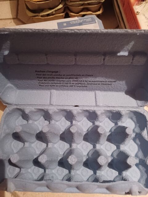 BOITES D OEUFS 2 Paray-le-Monial (71)