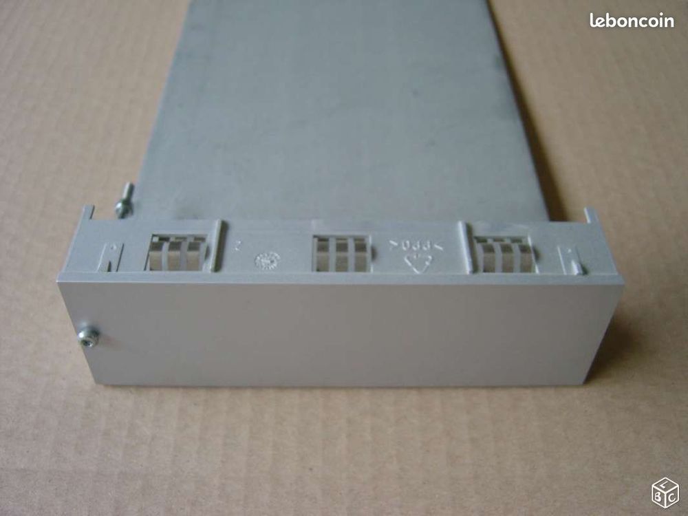 Cache slot Alcatel 3EH76034AA Matériel informatique