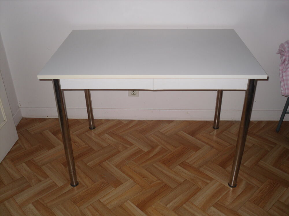 TABLE PLATEAU BLANC Meubles