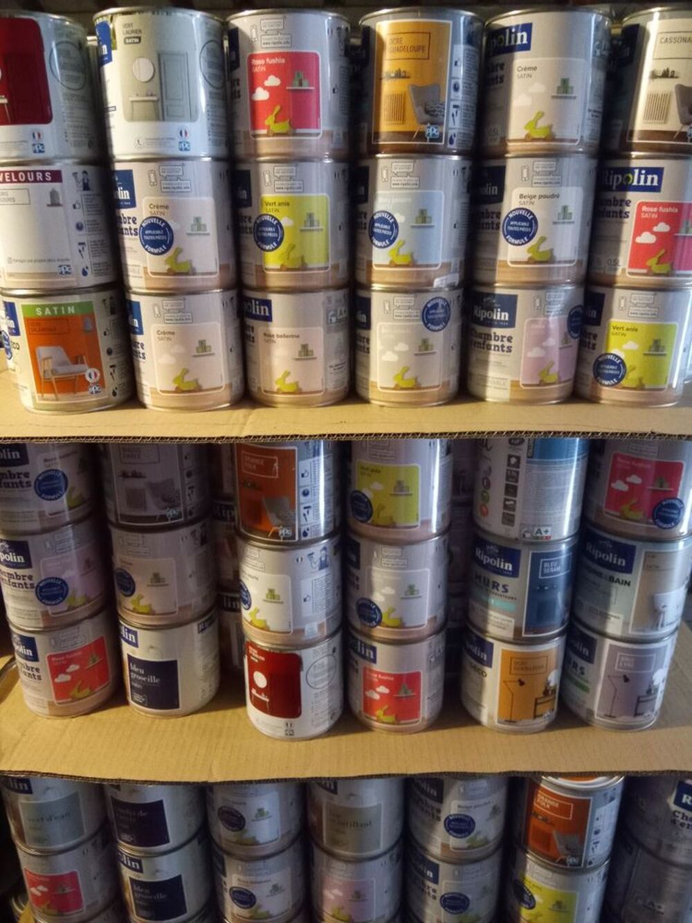 peinture de grande marques plus de 40 couleur pot 1/2 L Bricolage
