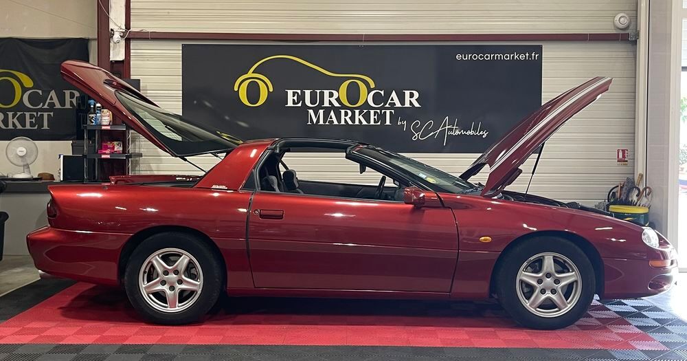 Camaro Coup&eacute; 3.8i V6 A 1999 occasion 33700 M&eacute;rignac