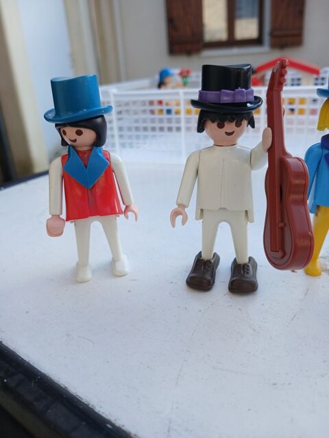 Lot figurines Playmobil musiciens 15 Cou�ron (44)