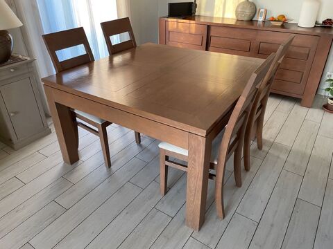 Table salle à manger et chaises 450 Pringy (74)