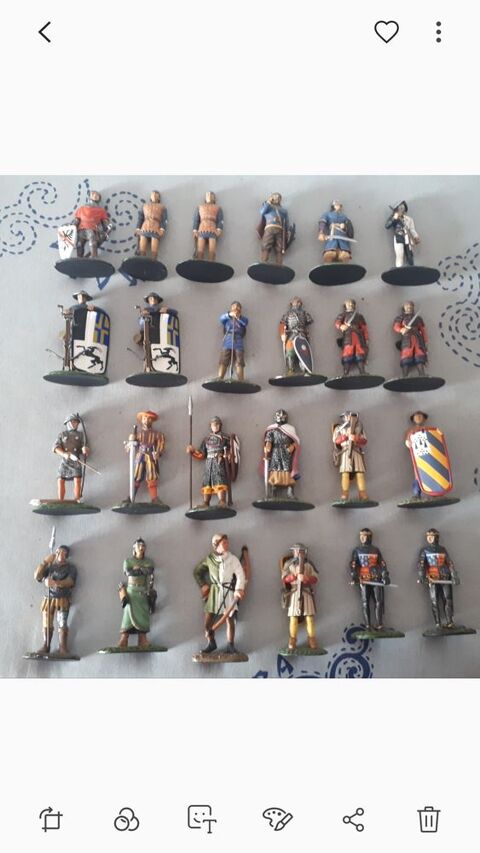 24 soldats de plomb Moyen ge - 7 euros pice 7 Villemomble (93)