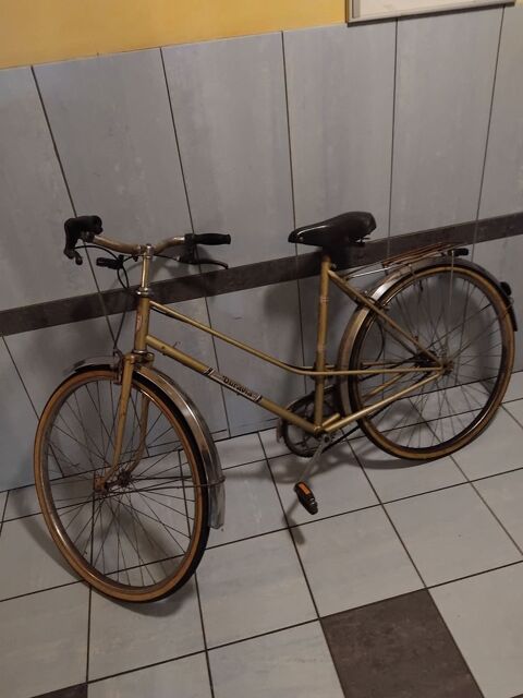 vélo de femme Dunkerque (59)