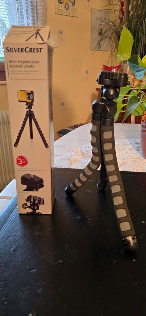 mini tr�pied pour appareil photo et cam�ra 0 Maubeuge (59)