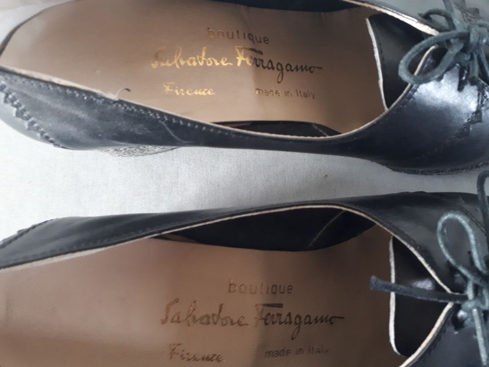 Mocassins noirs &agrave; lacets Salvatore Ferragamo 38 - TBE Chaussures