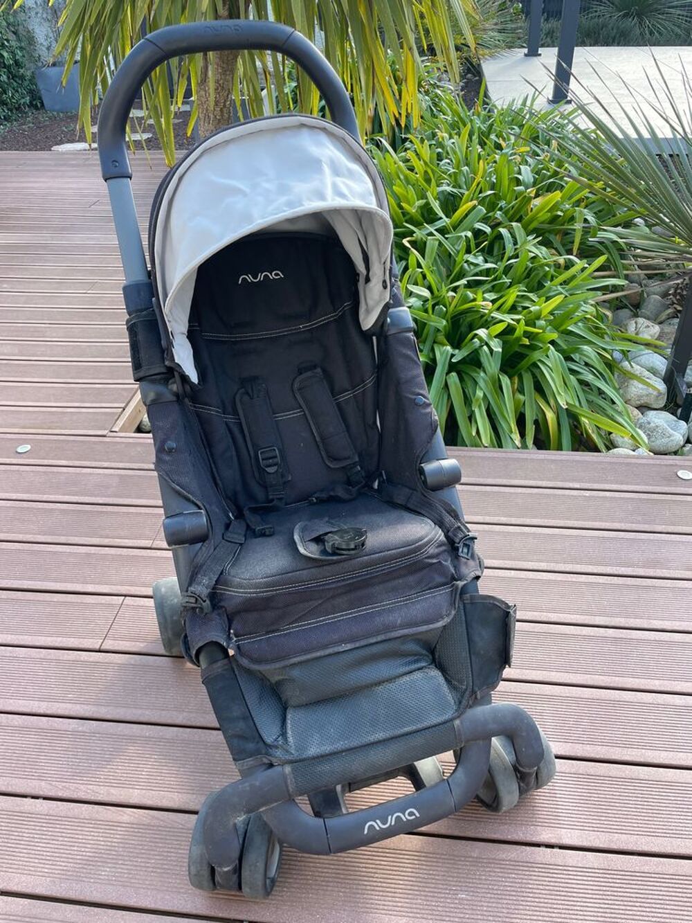 Poussette PEPP Nuna ET ses accessoires Pu�riculture