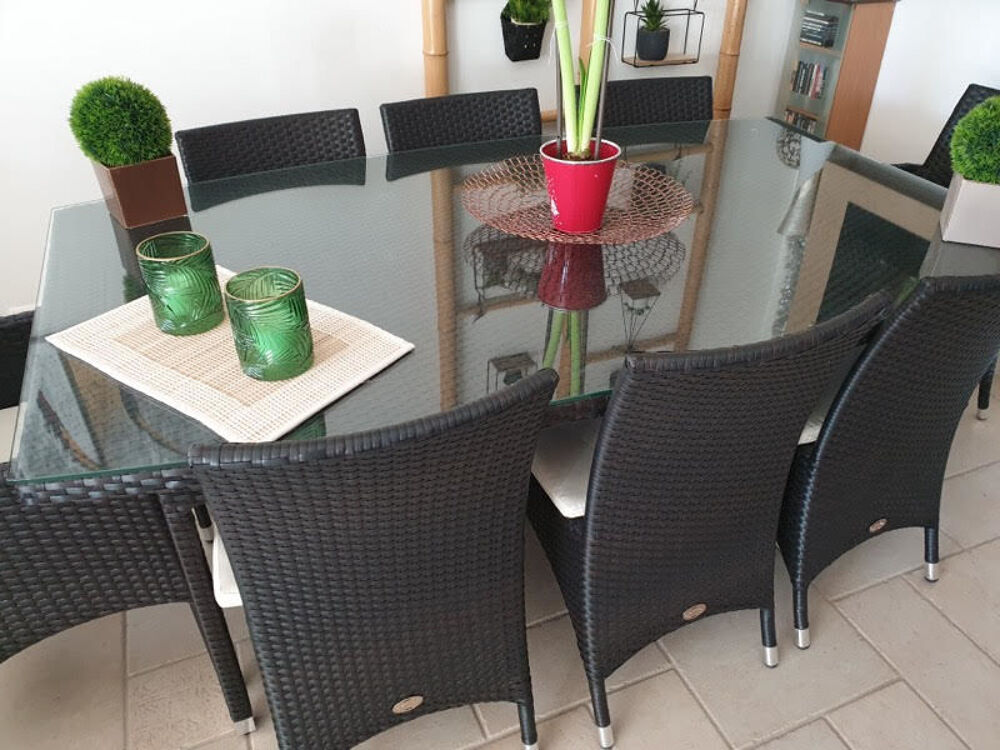 TABLE SALON TRESSE NOIR INTERIEUR / EXTERIEUR Meubles