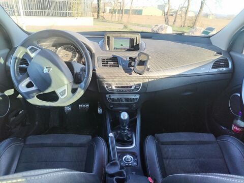 Renault megane iii estate M&eacute;gane Estate III 2.0 dCi 160 FAP