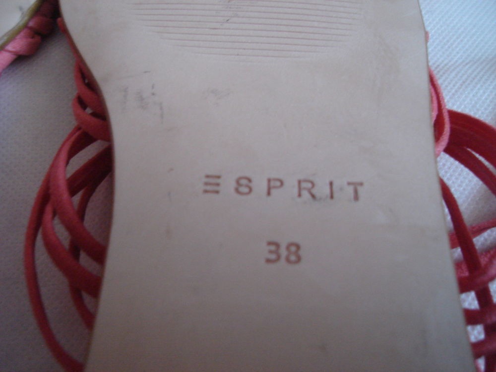 Sandale plate Esprit Chaussures