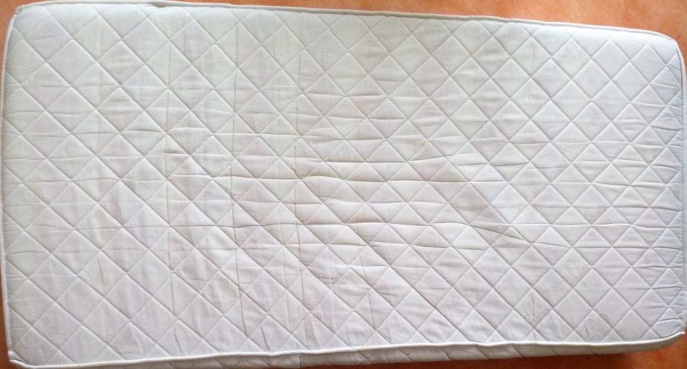 MATELAS BEBE ( ET/OU ENFANT JUSQU'A 5 ANS ) Mobilier enfants