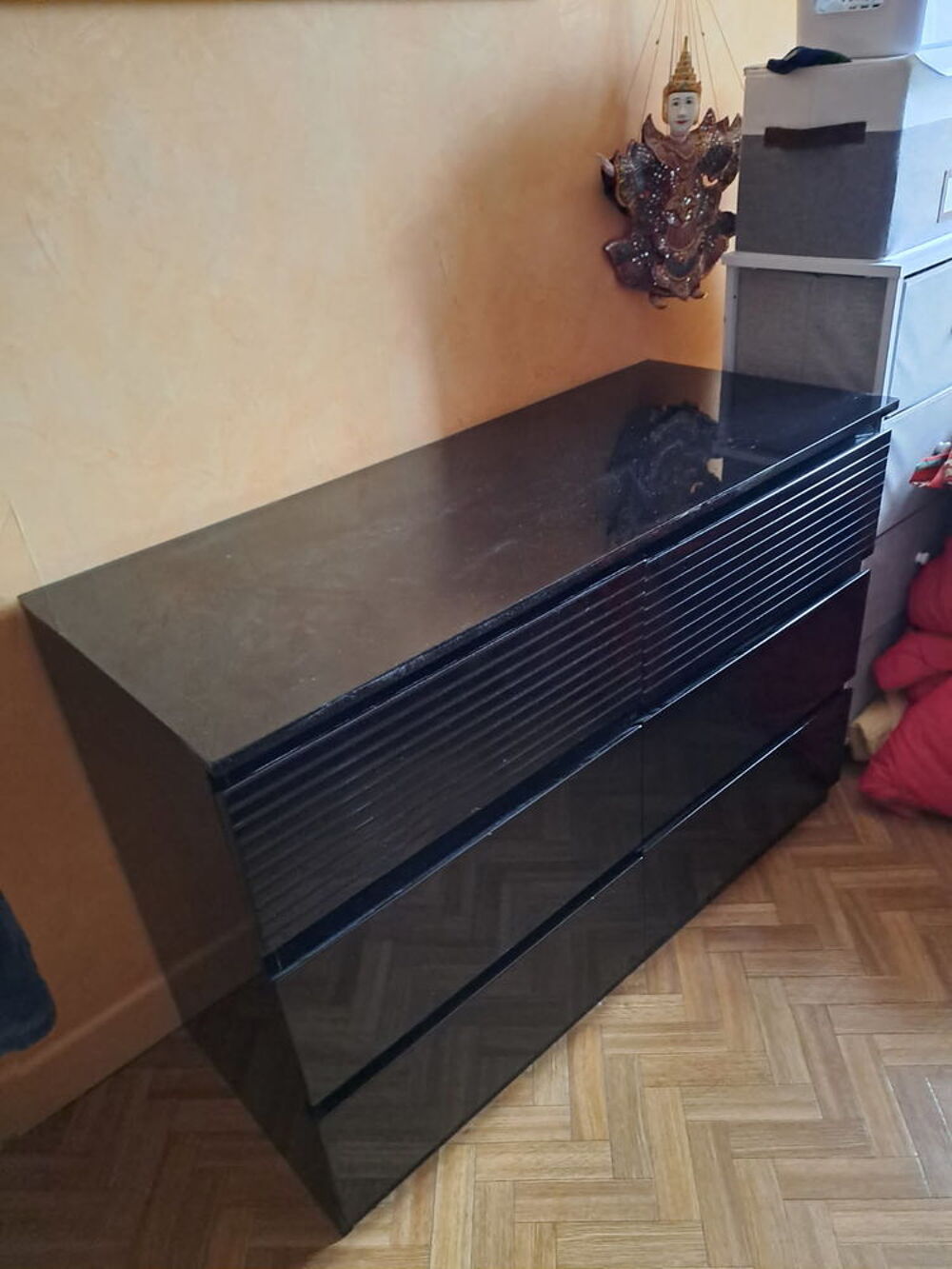 Armoire laqu&eacute;e noire Meubles