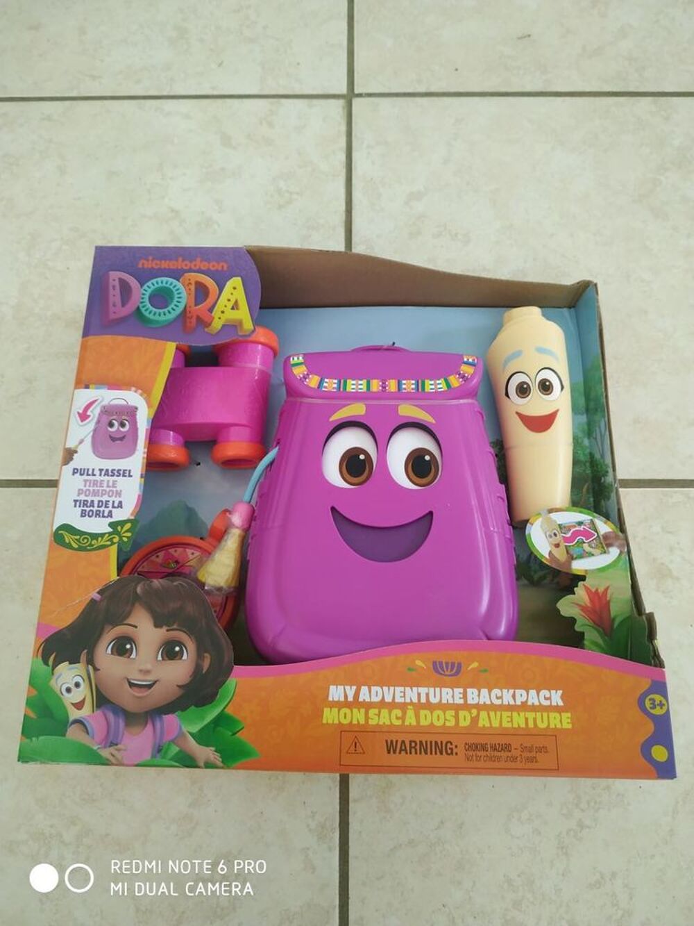 Sac &agrave; dos et accessoires de Dora (Neuf) Jeux / jouets
