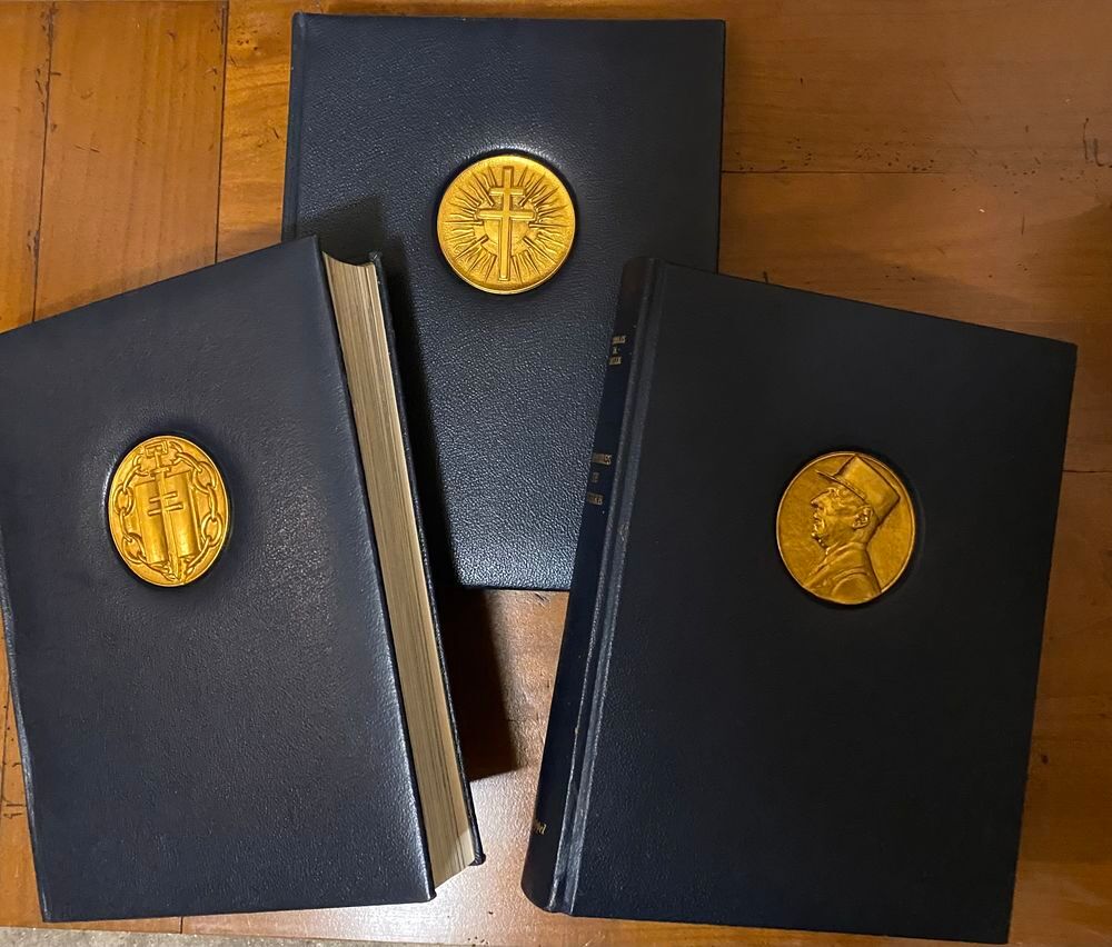 Livres G&eacute;n&eacute;ral De Gaulle Edition Sp&eacute;ciale Livres et BD