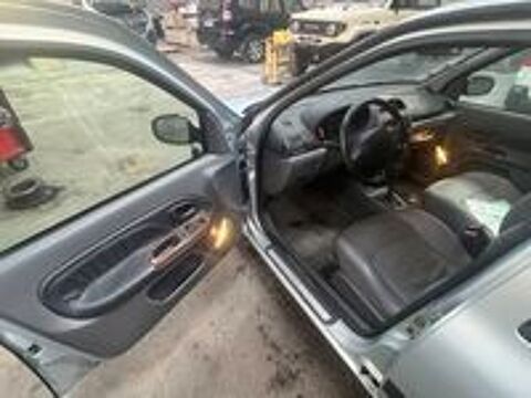 Clio II Clio 1.6i RXE A 2000 occasion 13400 Aubagne