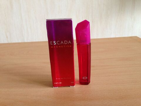 MINIATURE DE PARFUM 5 Trouy (18)