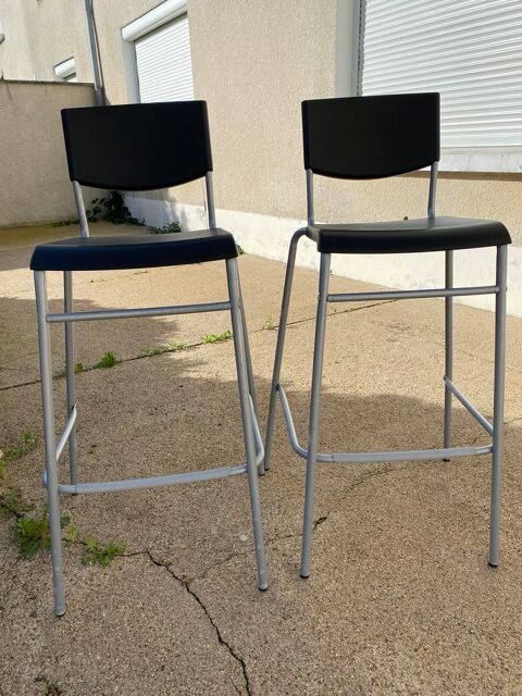 2 chaises de bar 40 Baule (45)