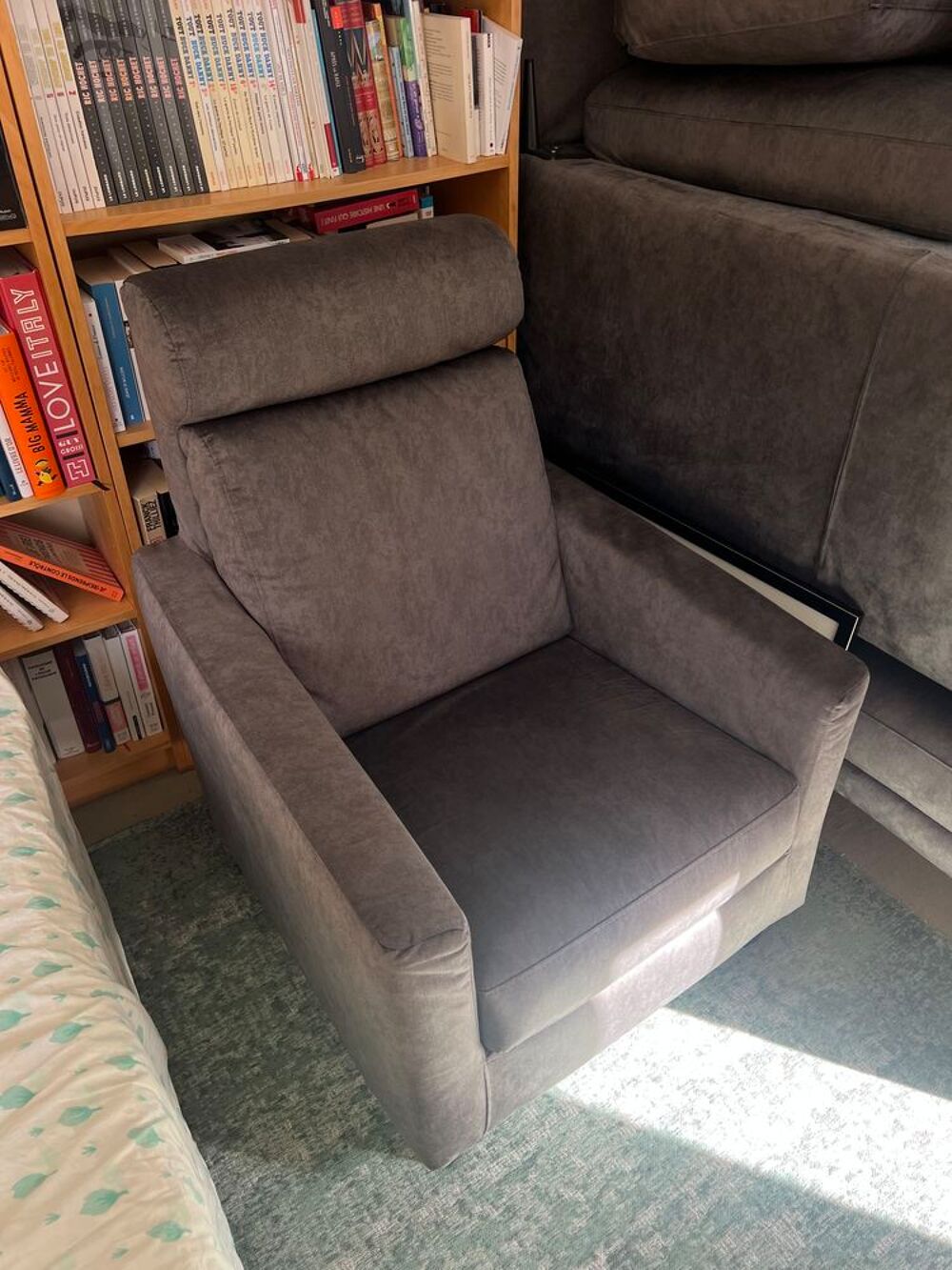 Ensemble de 2 canap&eacute;s 3 places + fauteuil poltronesofa neuf Meubles