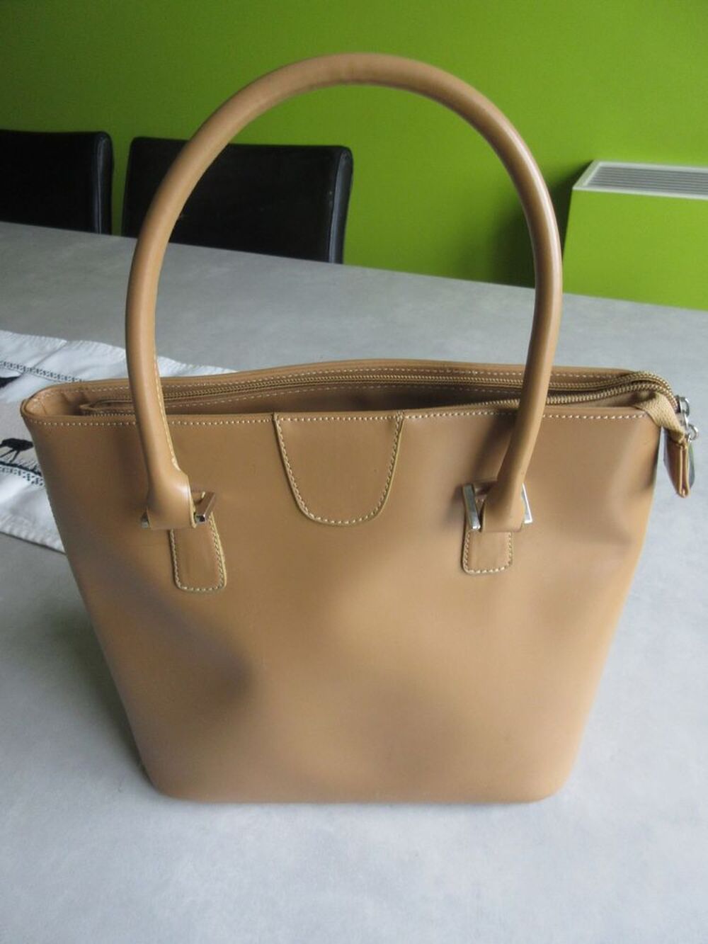 Sac &agrave; main marron clair Maroquinerie