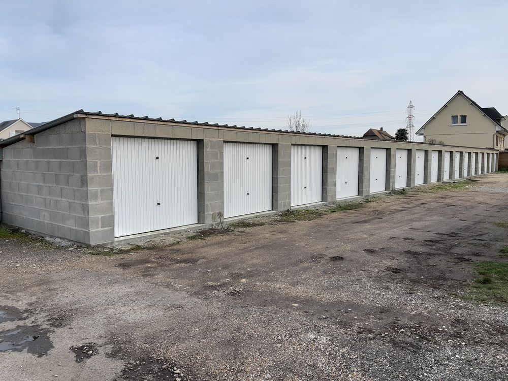 Location Parking/Garage box fermés à Evreux-Nétreville - 62 € cc Évreux