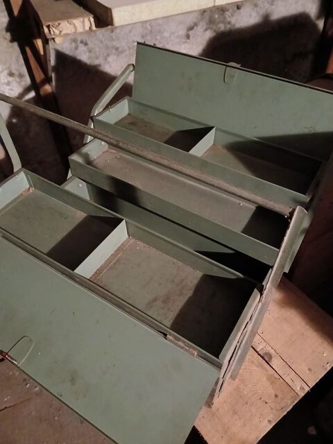 Caisse � outils m�tallique 10 Saint-�tienne (42)