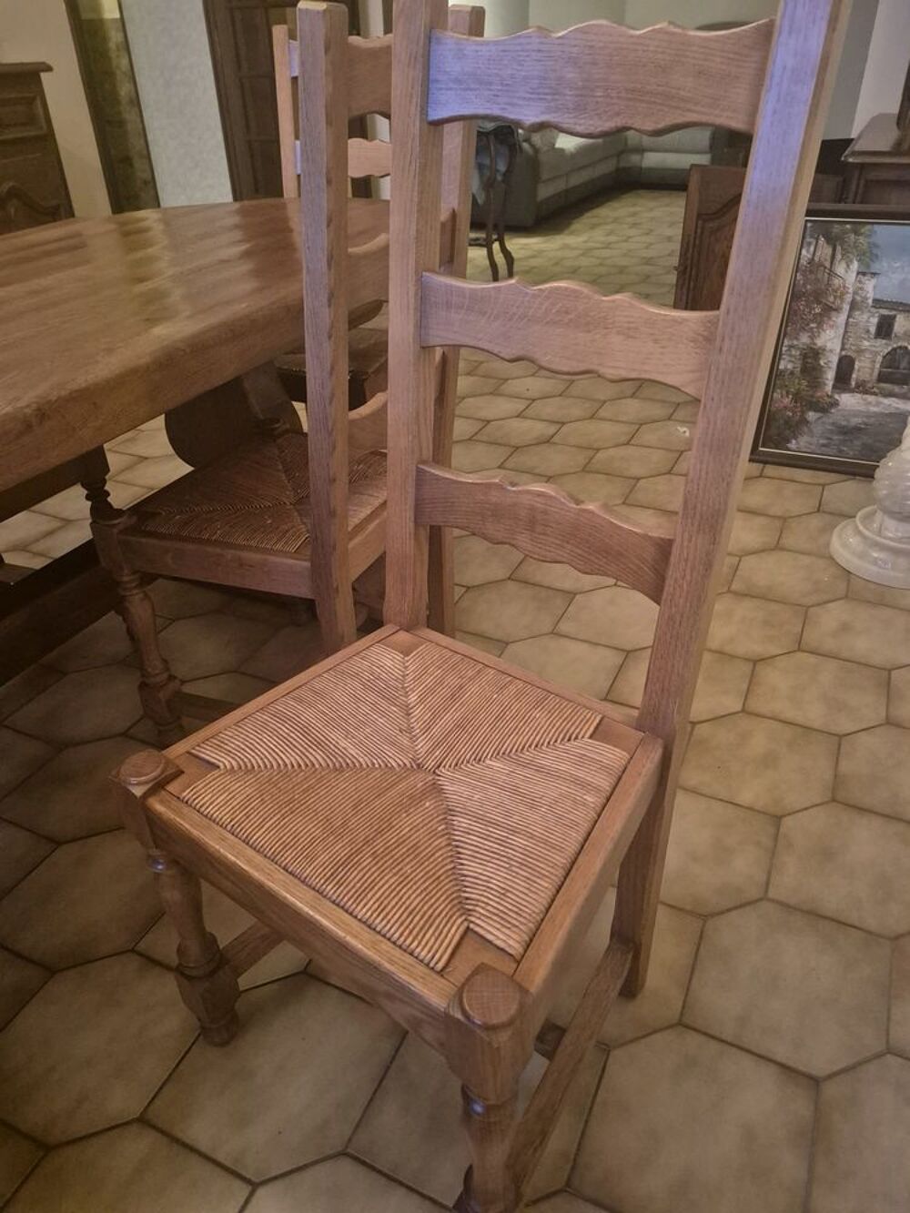 Table brutaliste en bois massif Meubles