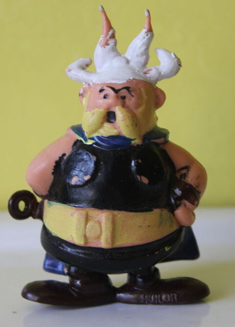 Asterix  figurine HUILOR Grossebaf 7 Issy-les-Moulineaux (92)