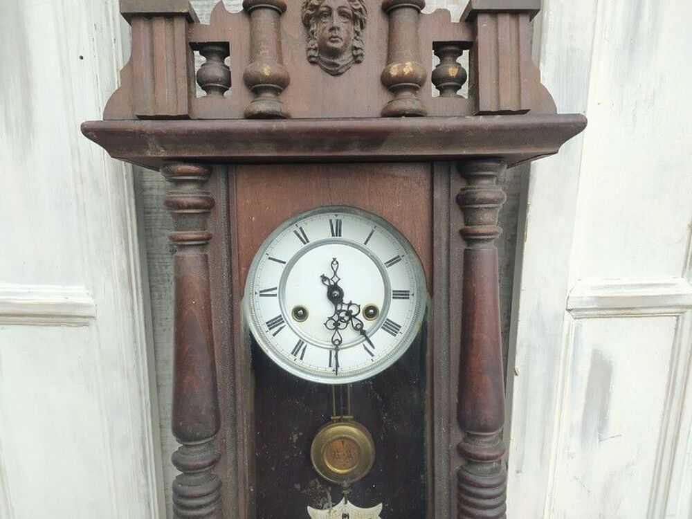 Ancienne Pendule XIX&egrave;me Style Renaissance Horloge
