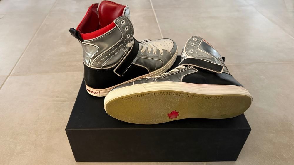 chaussures montantes Homme marque DSQUARED T 44 italien Chaussures