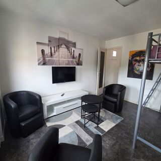  Appartement à louer 1 pièce 30 m²