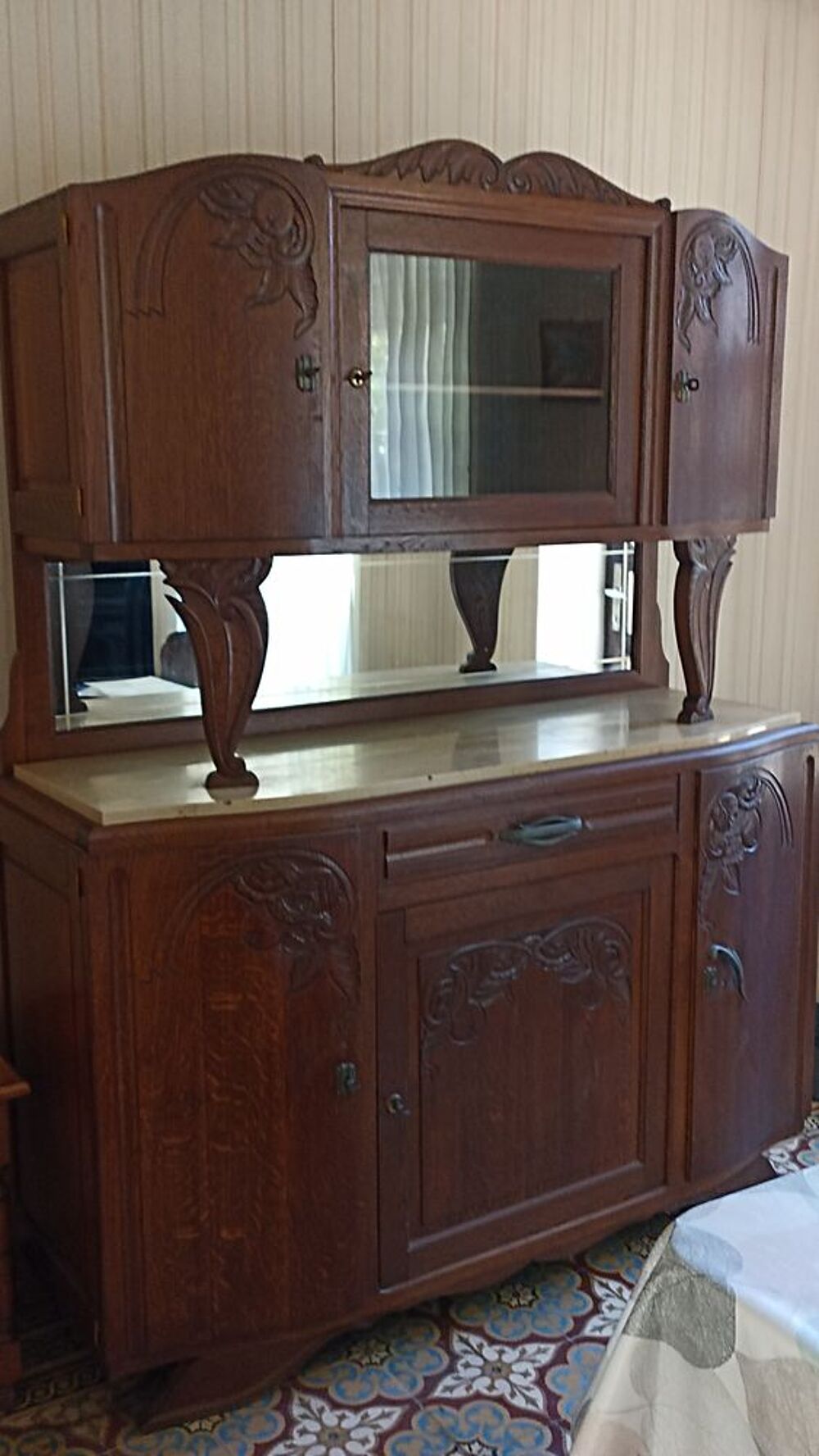 meuble ancien de salle &agrave; manger Meubles