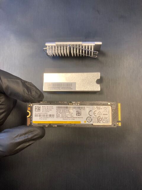 SSD NVMe Samsung 512 Go neuf (jamais utilisé) 55 Montesson (78)