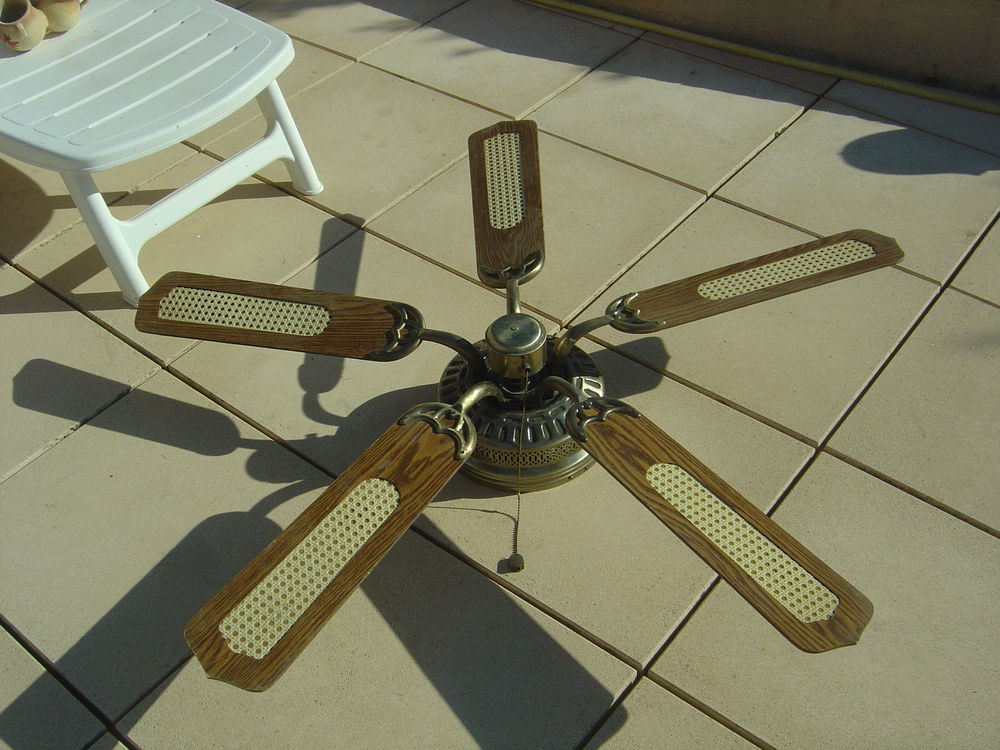 VENTILLATEUR PLAFOND Bricolage