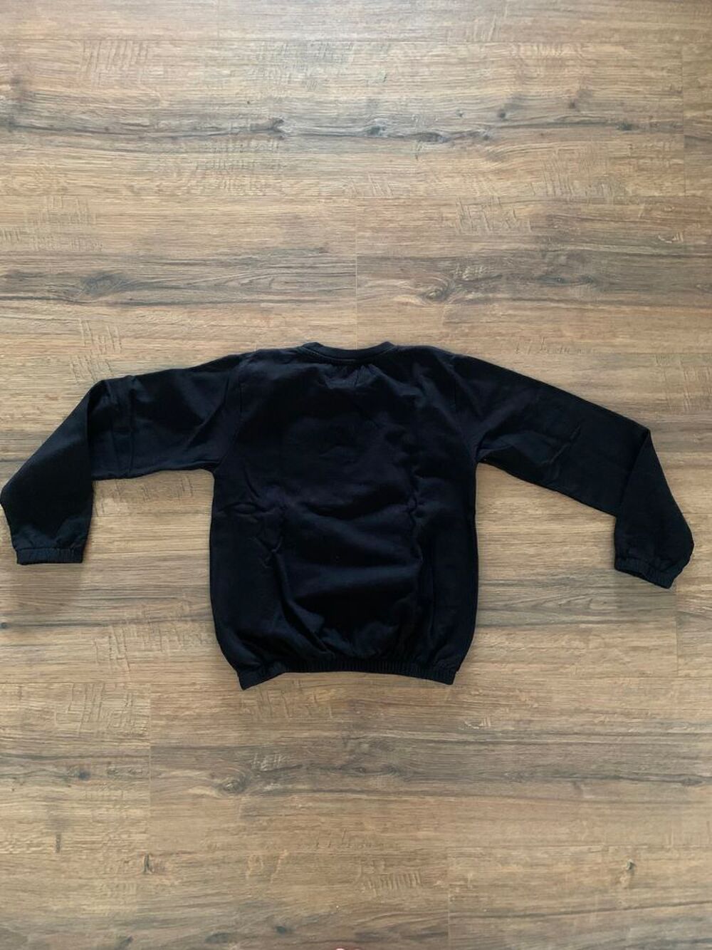 Sweat enfant fille avec dentelles " Zeeman " Vêtements enfants