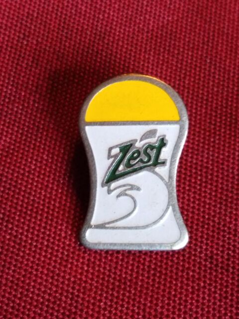 Pin's zest  2 Avermes (03)