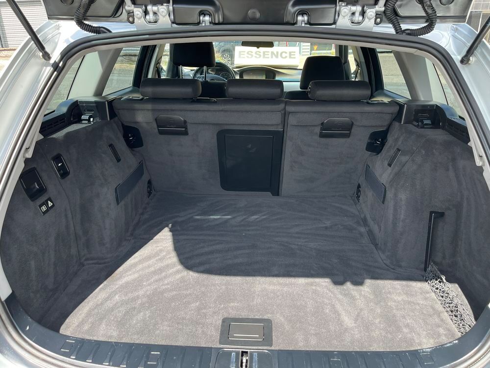S&eacute;rie 3 Touring 320i 150ch Sport A 2005 occasion 42700 Firminy