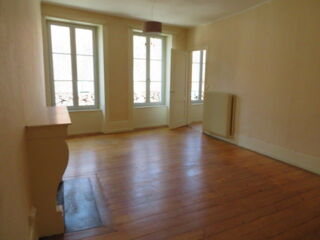  Appartement à louer 2 pièces 58 m²