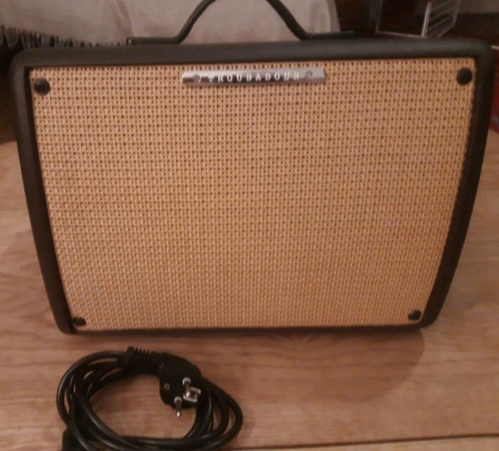 ampli guitare IBANEZ TROUBADOUR Audio et hifi