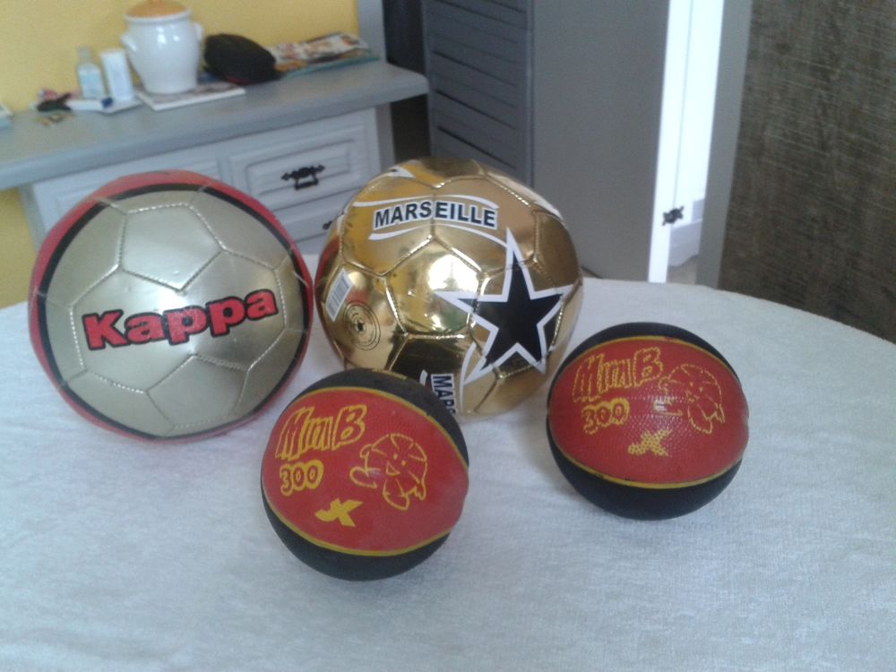 BALLONS DE FOOT VOLLEY ET HAND BALL Sports