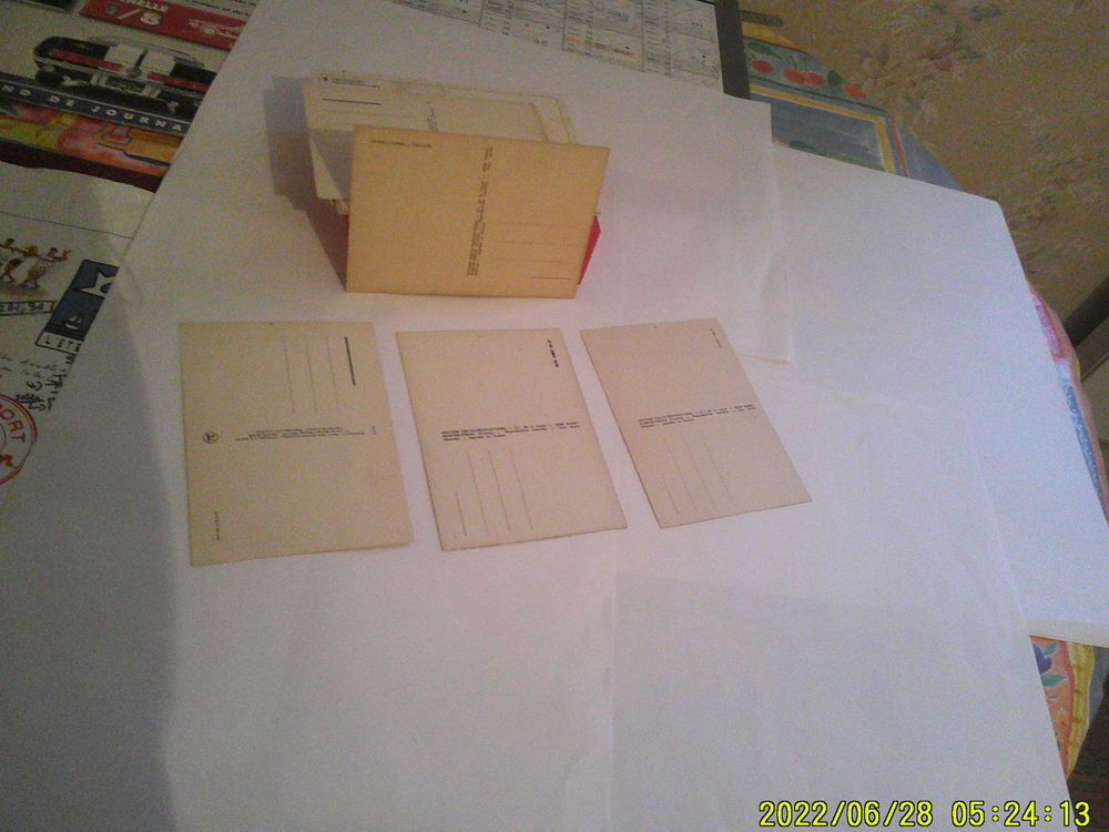 lot de ( 19 ) cartes anciennes de JEAMES DEAN 