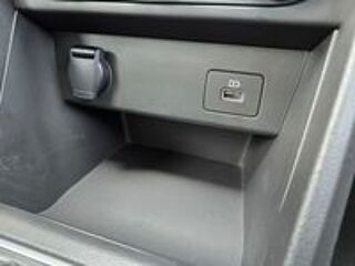 Jogger Hybrid 140 5 places Expression 2023 occasion 91410 Dourdan