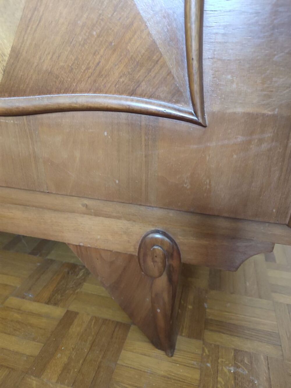 Armoire noyer massif Meubles