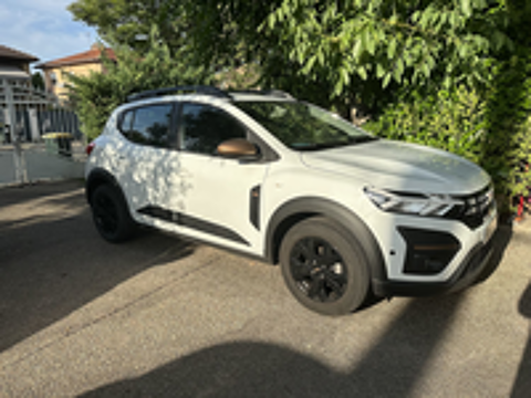 Sandero SANDERO STEPWAY EXTR&Ecirc;ME + ECO G 100.24. 2025 occasion 69008 Lyon