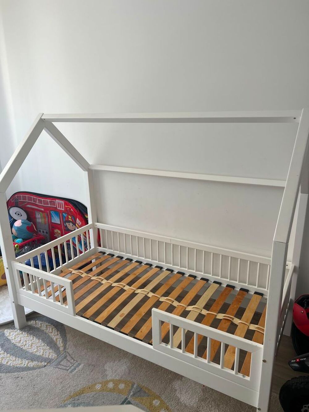 Lit cabane sur mesure ? qualit&eacute; premium Meubles