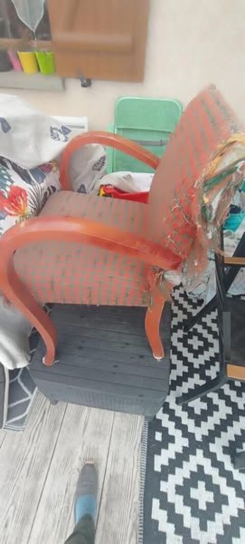 fauteuil a refaire 15 Penchard (77)